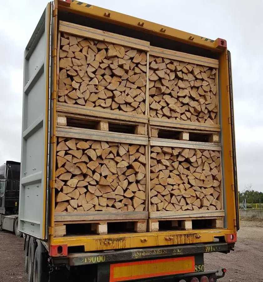 Super quality Ukraine Firewood/Oak fire wood/Beech/Ash/Spruce//Birch firewood