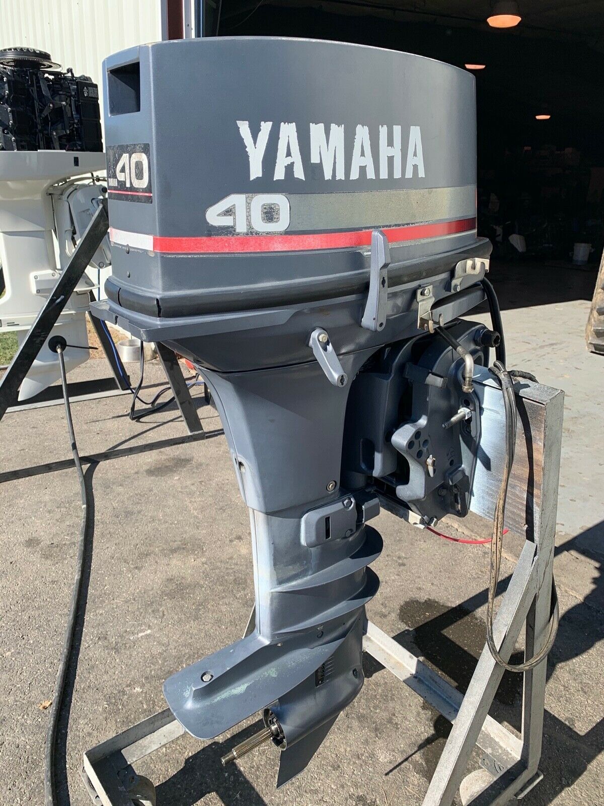 USED 2 STROKE 40HP MARINE OUTBOARD MOTOR