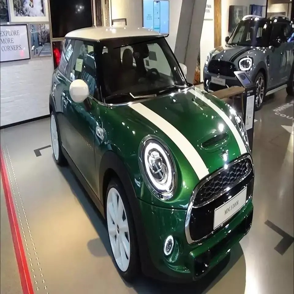 Used cars 2021 2022 MINI Cooper Hardtop 4 Door for sale