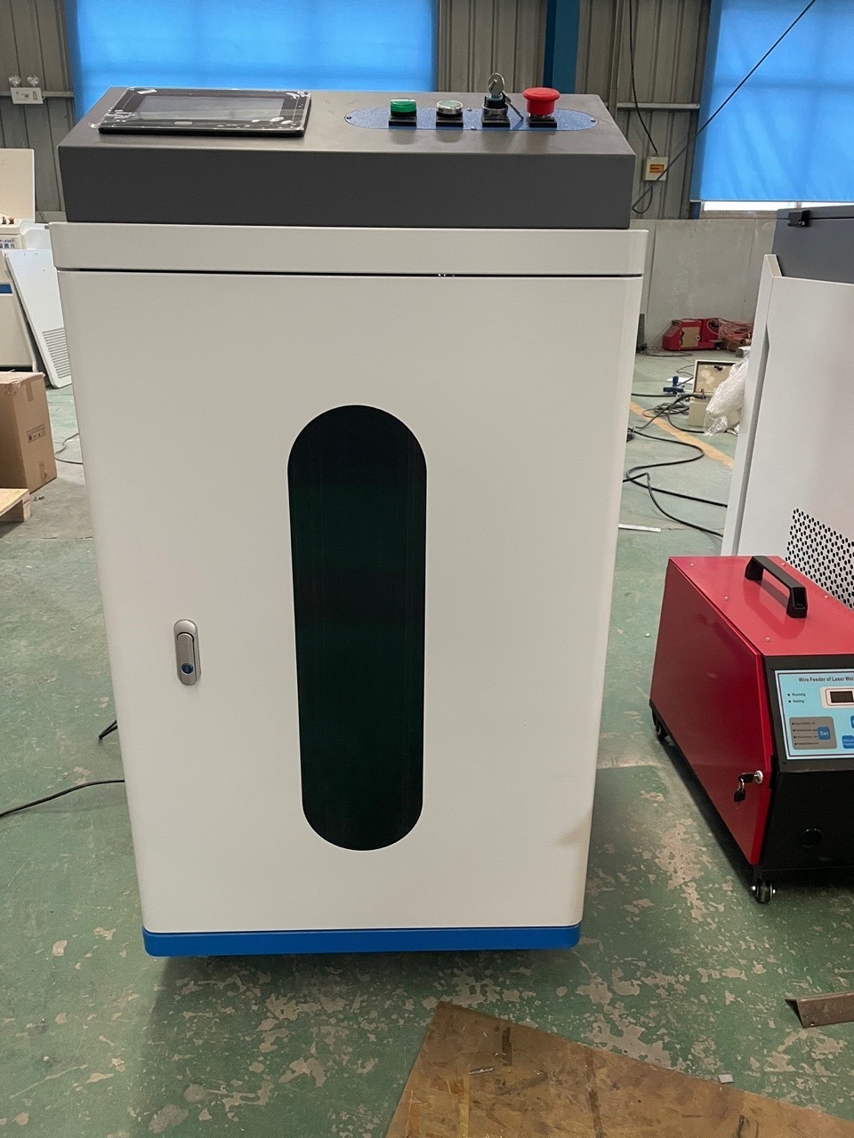 Handheld MAX fiber laser welding machine 1000w 1500w 2000w 3000w laser welding machine stainless steel