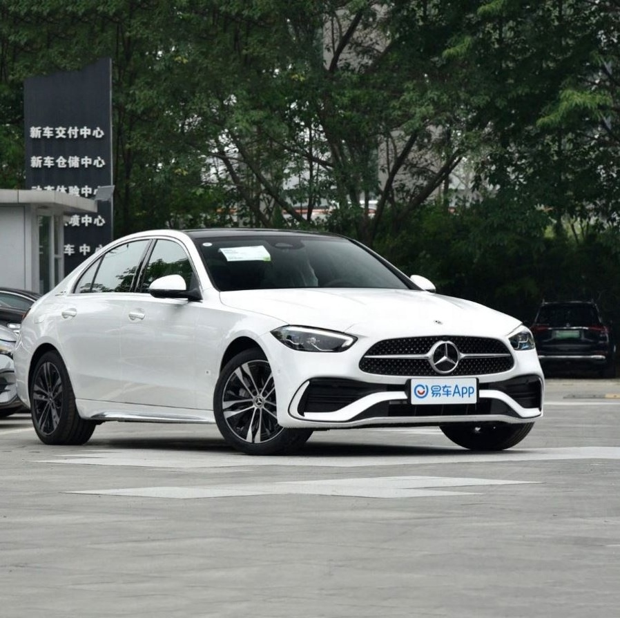 Luxury second-hand car  C260  high-performance 9AT chassis lift cheap for sale