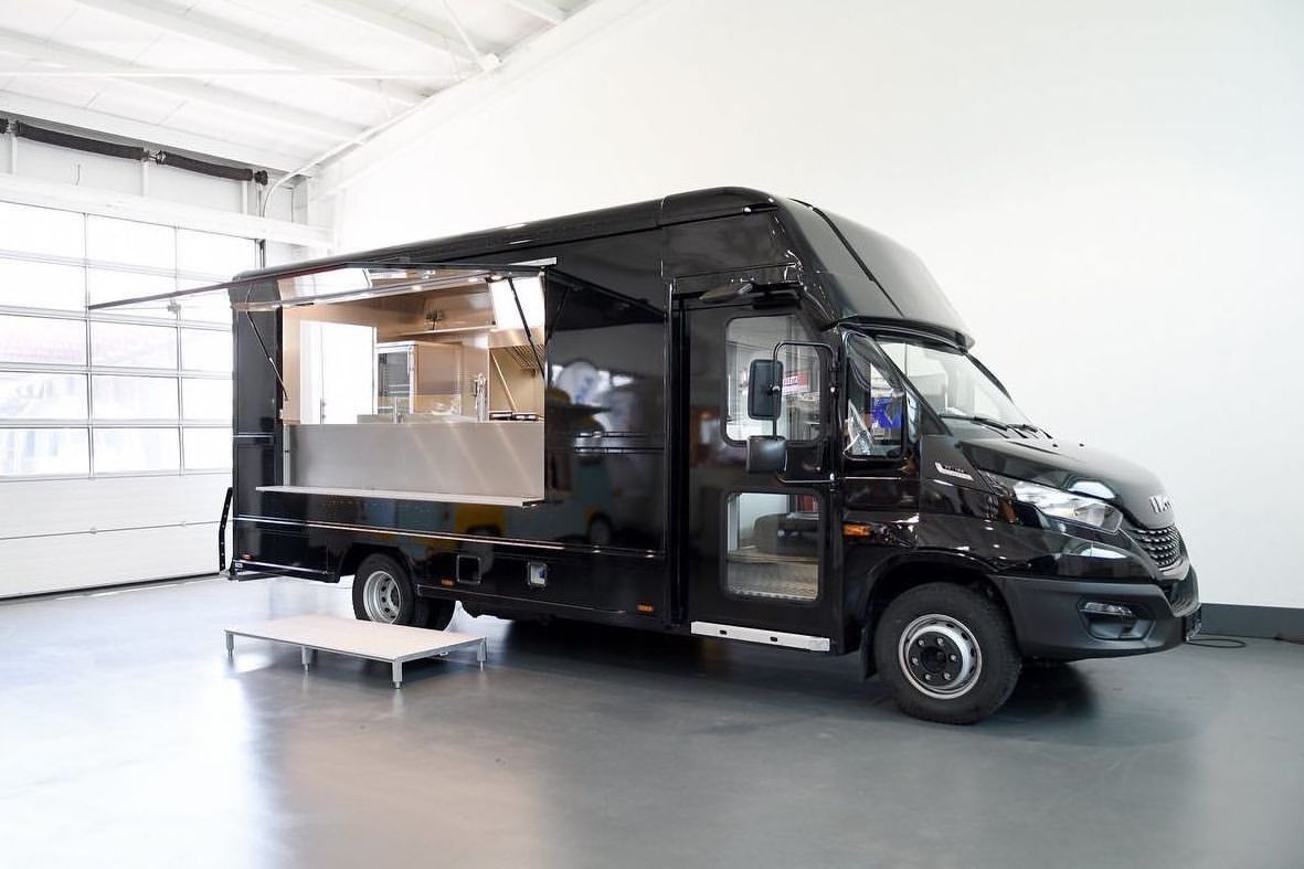 Affordable 2022 New Design Fairly Used High Quality Mobile Food Truck Ready For Delivery