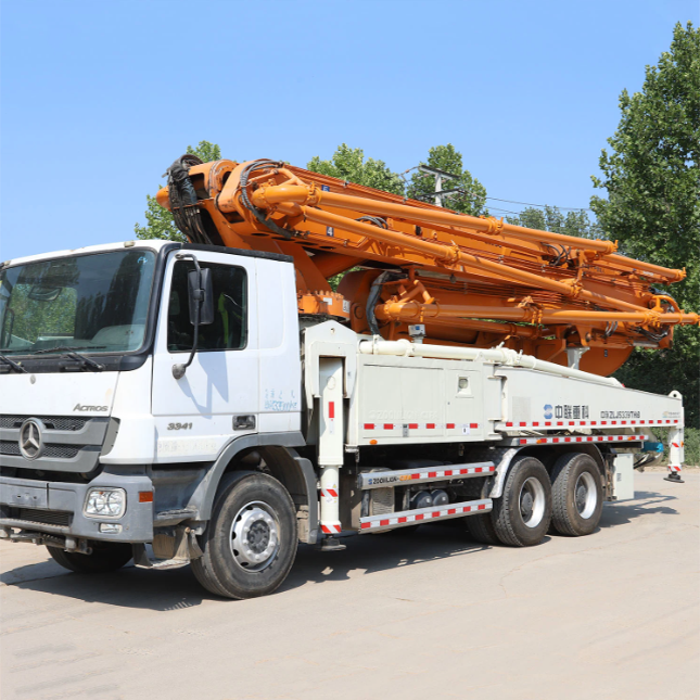 new and Second-Hand Construction Equipment Machinery Concrete Pump Truck for sale