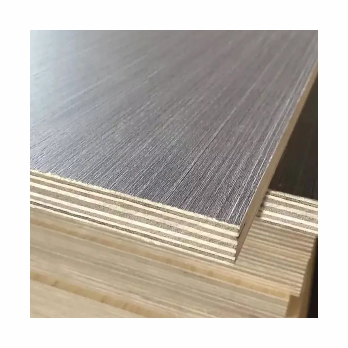 oriented strand boards(OSB) chipboard laminated melamine particle board 18mm Waterproof Laminated Marine Plywood Cheap Price Ply