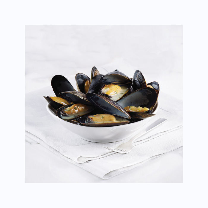 seafood shellfish frozen half shell mussel Frozen half mussels blue mussel shells with meat high quality  Bulk Quality Frozen Sh