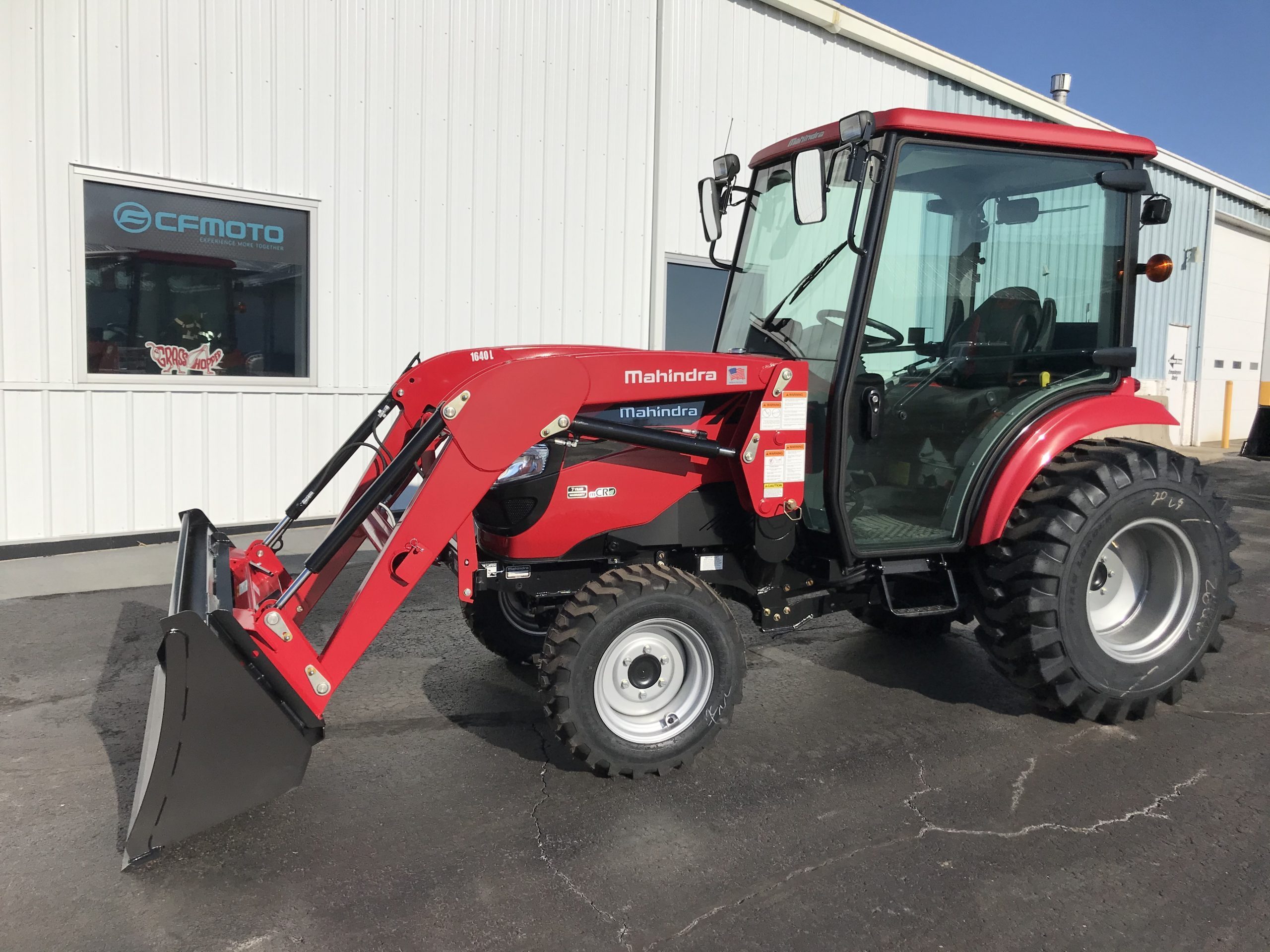 High Quality used farm teactor used agricultural tractors kubota compact tractor with loader and backhoe