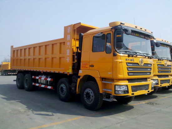 Dongfeng E3 Euro 4 Euro 5 Engine 8x4 Dump Tipper Truck 40 Ton to 60 Ton Capacity Design Installed 260 HP Dump Trucks Genre