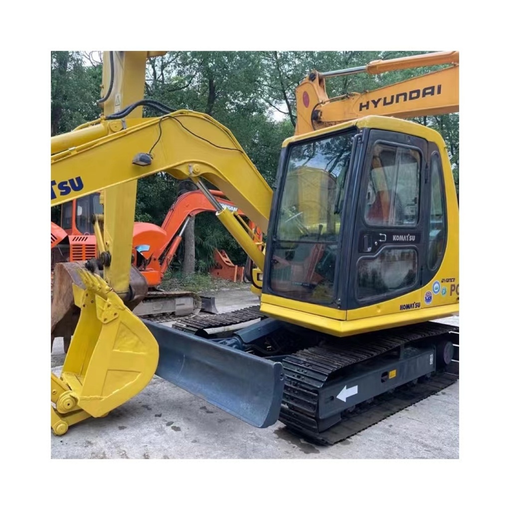 used komatsu pc60-7 crawler excavator old 6 ton excavator in shanghai china for sale PC 60 60-7 PC60