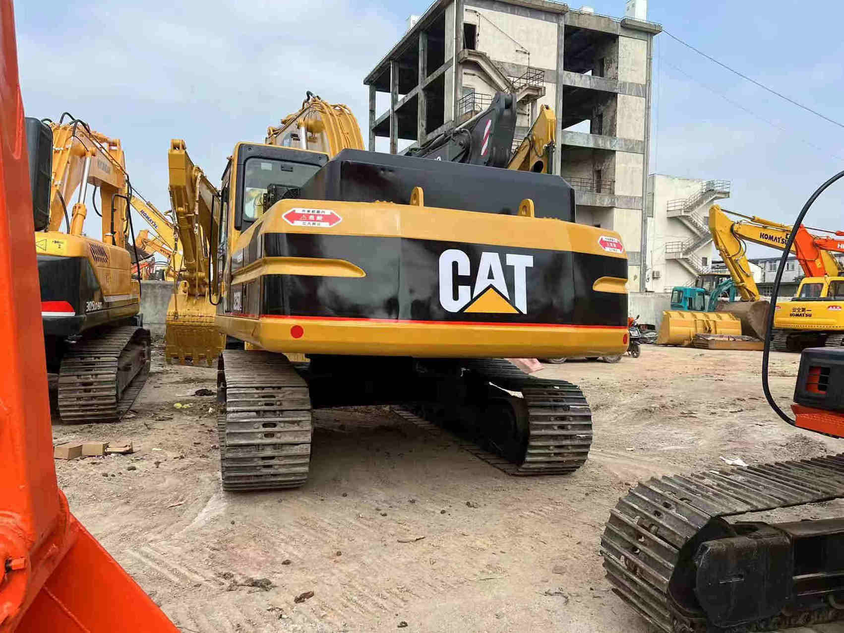 Cheap price Japanese 25 ton Hydraulic Crawler Used Excavator Cat 325bl 325c 330b 330c Secondhand Excavator