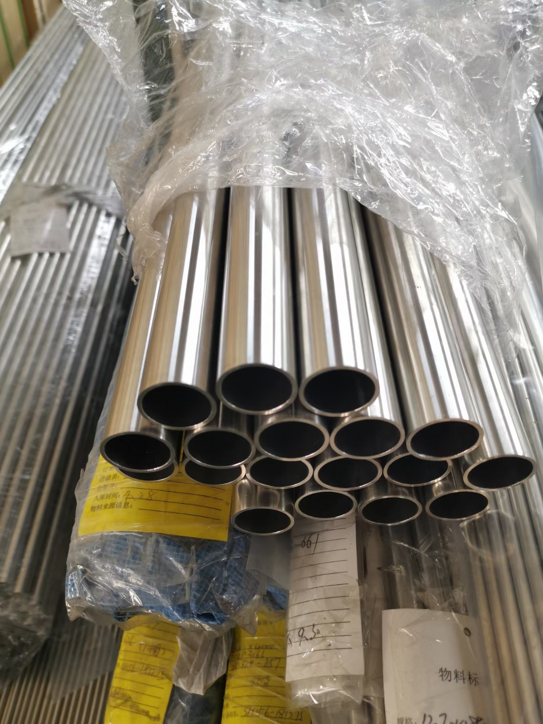 6m 2mm 8 6 3 Inch Ss Stainless Steel Pipe Used 304 316 201 202 430 410 316L 304L Seamless/ Welded Square/Round Tube/Pipes Price