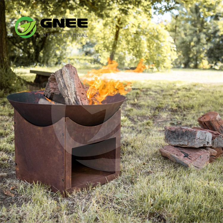 Corten Steel Gas Fire Pit With Glass Protection Around The Flame