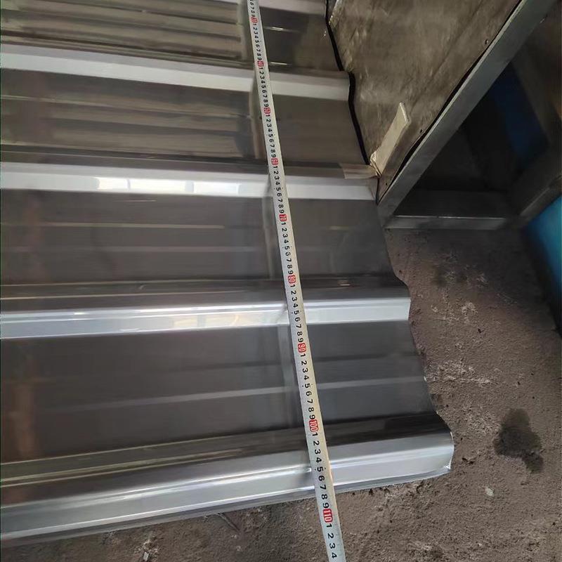 Corrugated Galvanized Aluminium 610gr M2 Gi Iron Coil Sheet Products Water Tank Price