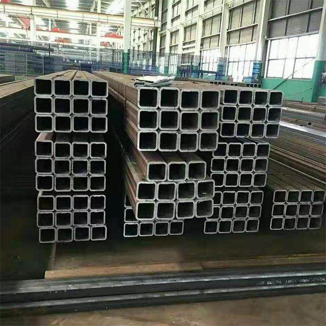 Factory Pipe Low Price ASTM A53 A106 St45 St52 St20 Seamless Tube Oil and Gas Industry Hot Rolled Seamless Steel Pipes