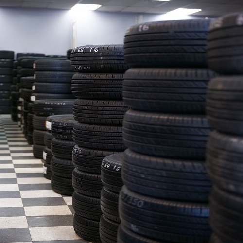 Fairly Used Tires All kinds of car tires Sizes:  r12, r13, r14, r15,r16,r17 ,truck tires, used truck trailer price