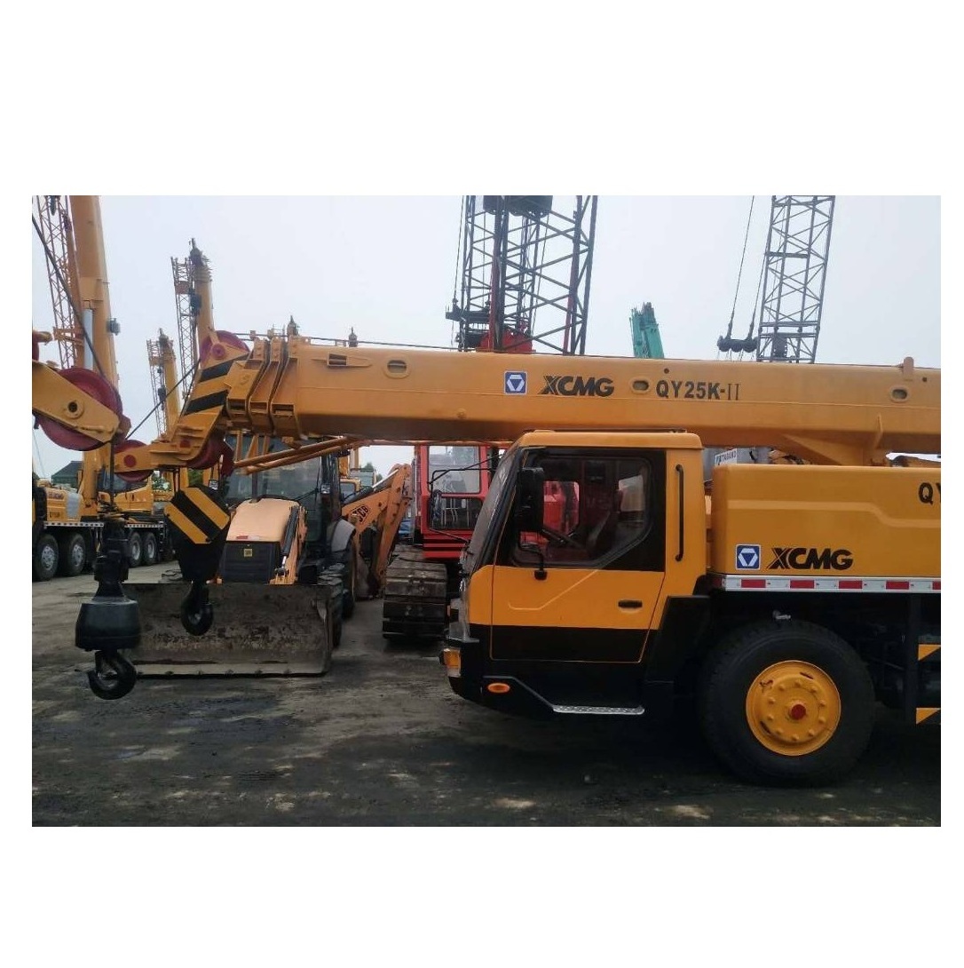 Building Material Construction Weight Used XCMG QAY25 Concrete Car Lifting Machine