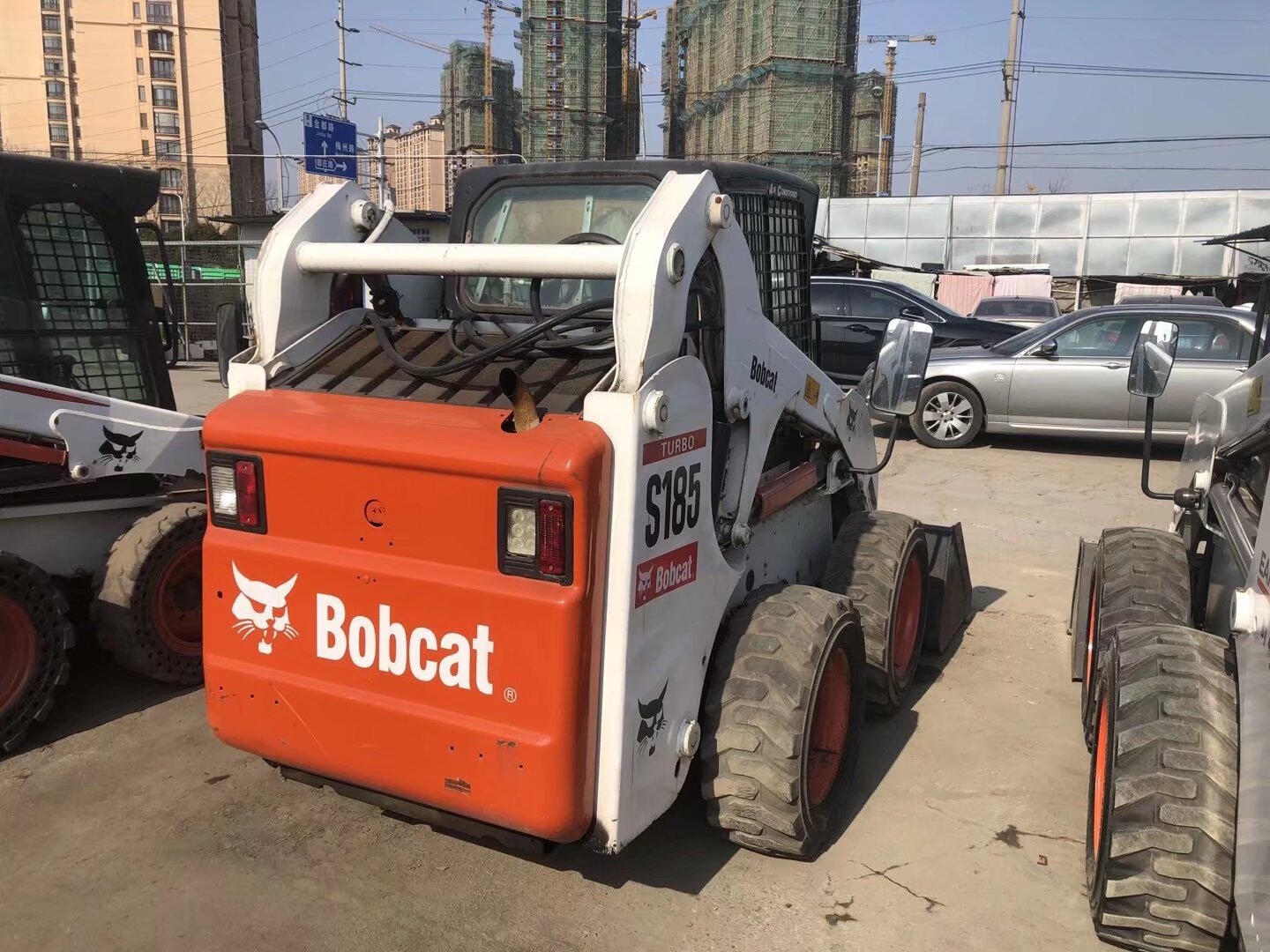 BOBCAT S185 construction earth-moving loaders used loading machinery and equipment sale