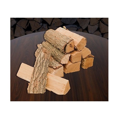 Factory Price Dry Beech/Oak Firewood Kiln Dried Firewood in bags Oak fire wood On Pallets with Length 25 Cm 33 cm