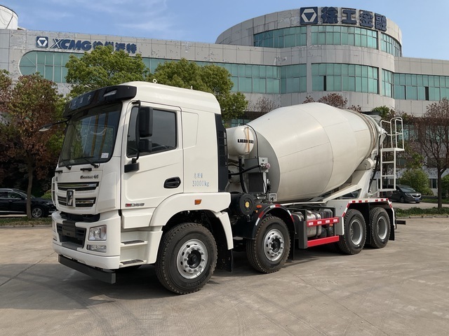 Good condition cheap price used concrete pump second hand concrete pump truck for PM concrete pump truck