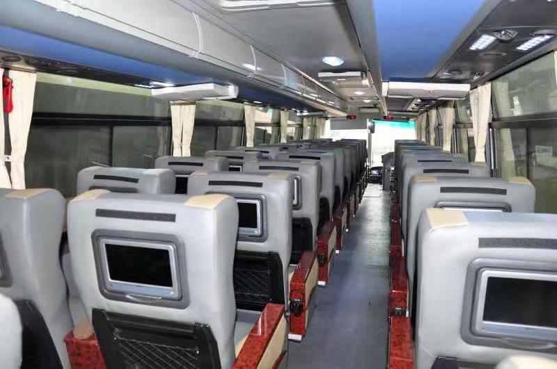 Zhongtong LCK6125A Electric Bus Coach A Safe and Comfortable Choice for High-Capacity Public Transit