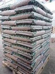 White Wood Pellet , EN-Plus A1 wood pellet 6-8mm  White Pine Wood Pellet 15kg For Sale .