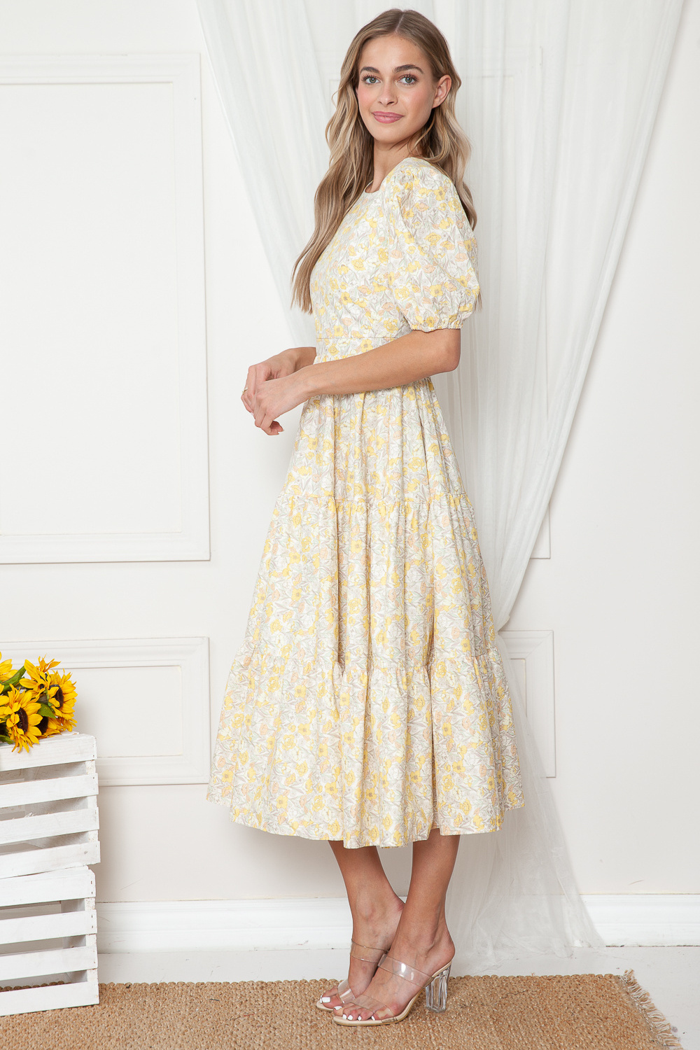 High Quality Spring Summer Open Back with Yellow Floral Maxi Dress