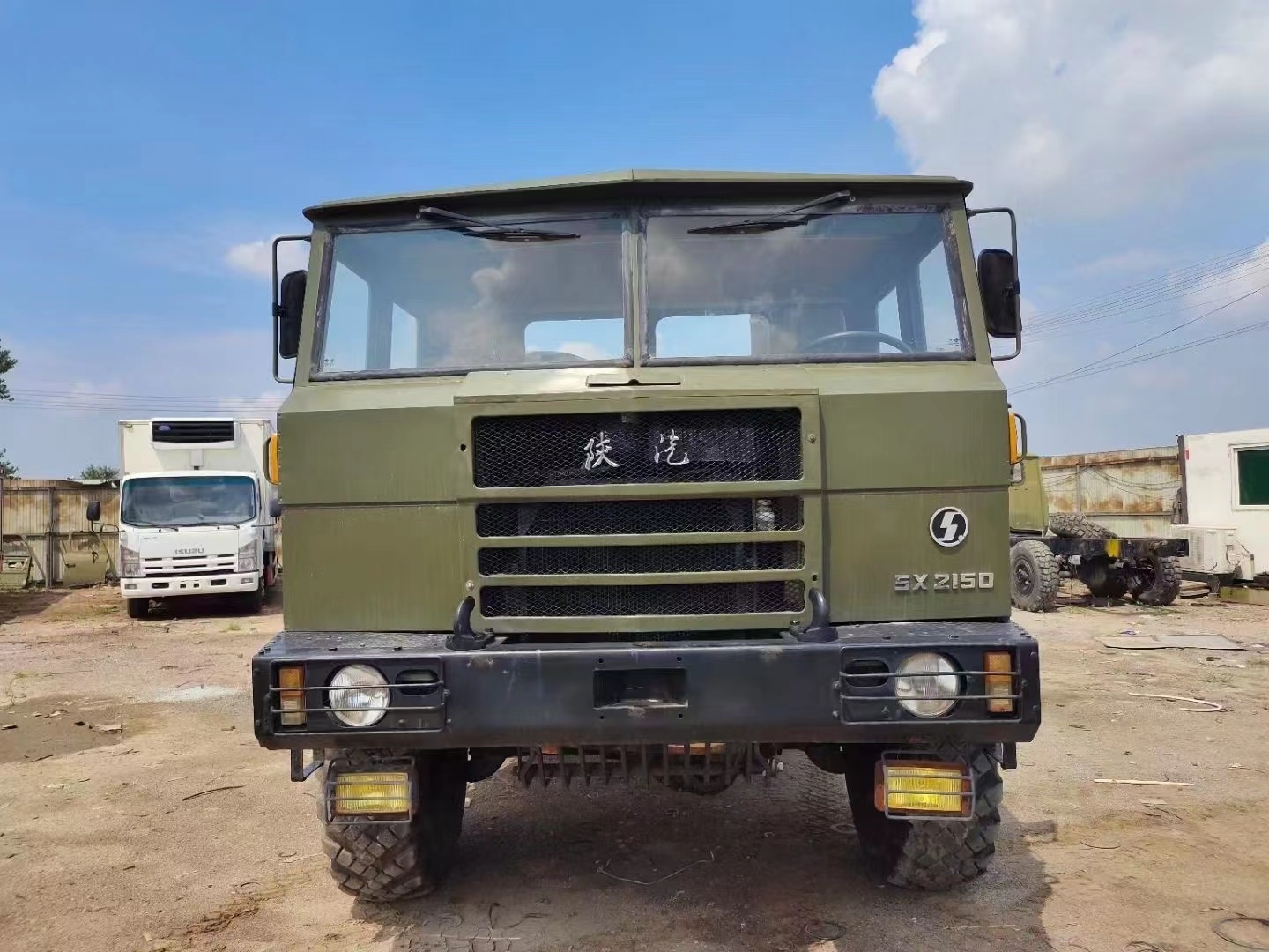 Newly Used Powerful Mining Mountain Rain Agriculture Hill 260hp Euro II Diesel Off Road Full Wheel Drive Dump Truck 6x6 Tipper