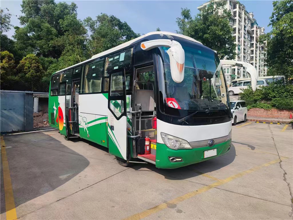 Direct Sales Used Yutong Bus For Sale Buses Price 37 Seats Euro 3 Sealed Window Yuchai Engine Left Hand Drive