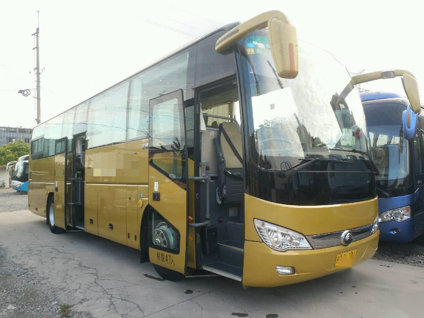 Used Yutong Bus Sale Trade 47 Seats Double Door Sealed Window Bus Chassis Rear Engine Bus Used