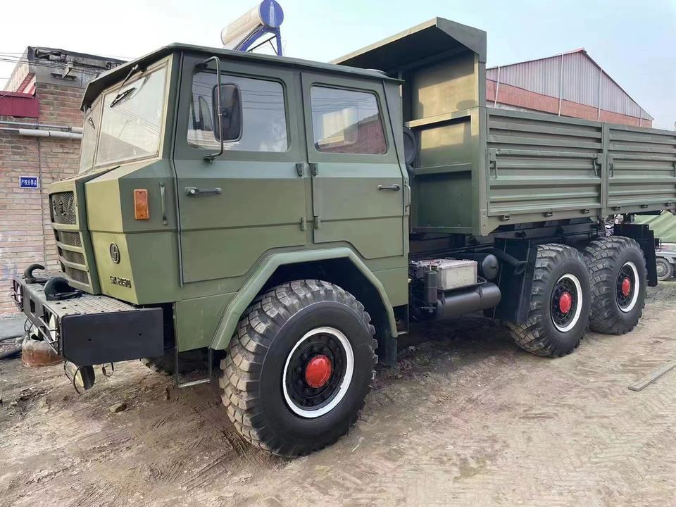 Used  Dump truck Off-Road Vehicle  Type of road Weichai Engine 6x6 All Terrain Vehicle Off-Road truck for sale