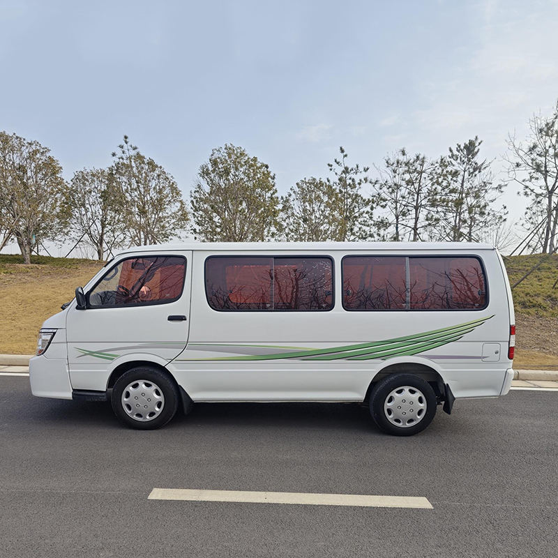 Good Condition Van Used Jinbei Hiace Bus Second Hand Mini Buses Microbus Passenger Bus for Sale