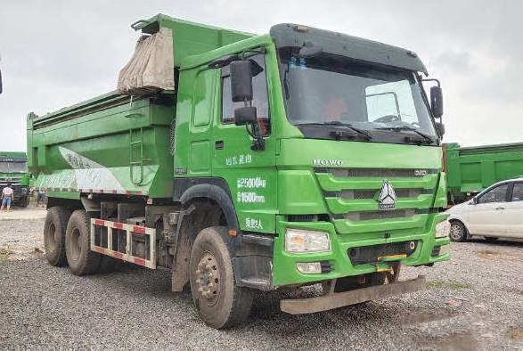 SinoTRUCK HOWO 6*4 Used 380hp Dumper Truck Construction Transportation 20m3 10 Wheeler Diesel Dump Truck for Sale