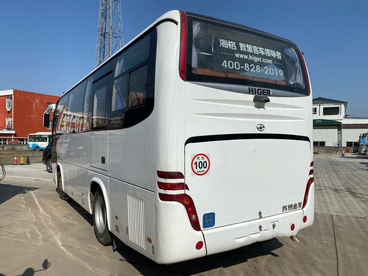 Used Higer KLQ 6796  32 seats diesel engine used passenger bus used luxury buses used buses for sale