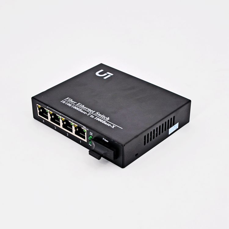 CCTV Camera Solution 4 Ports Fiber Optic Media Converter