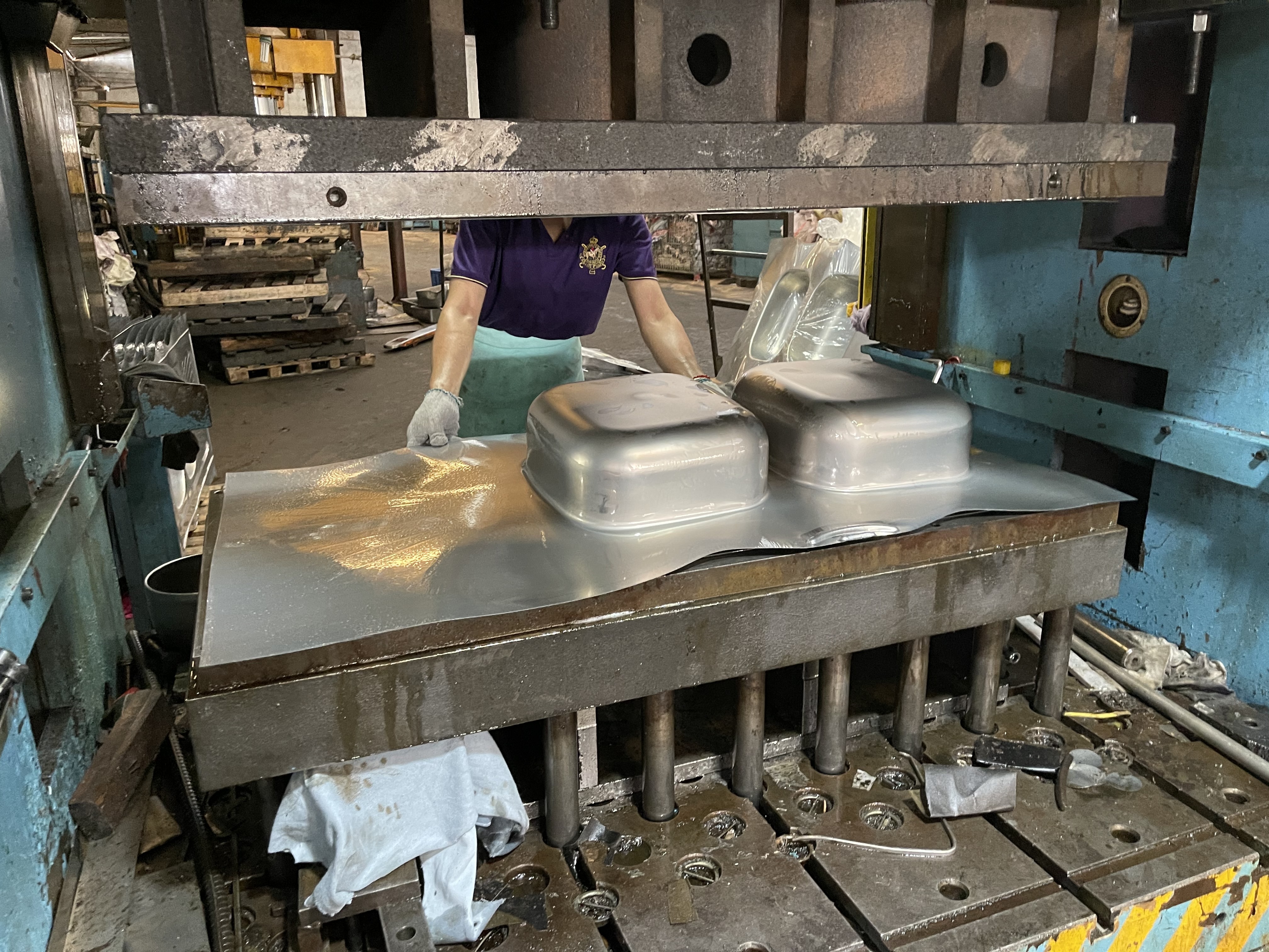 Stainless Steel Cookware Production Line Kitchen Sink Press Making Manufacturing Machine