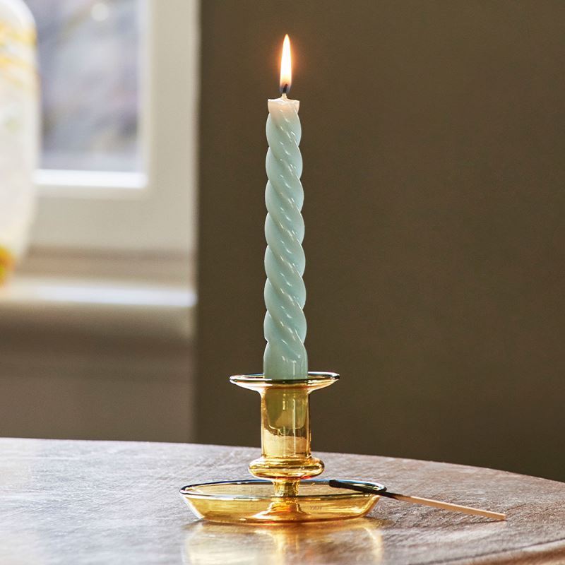 Low Price Low MOQ High Quality Soy Wax Swirl Candle Spell Colored Candle Stick Twisted Candle Stick for Home Decor