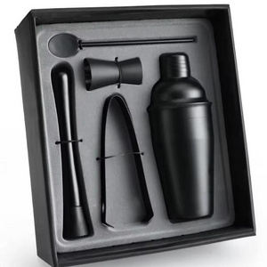 Custom 5 Pieces 550ml Black Stainless Steel Cocktail Shaker Set Bartender Kit In Gift Box