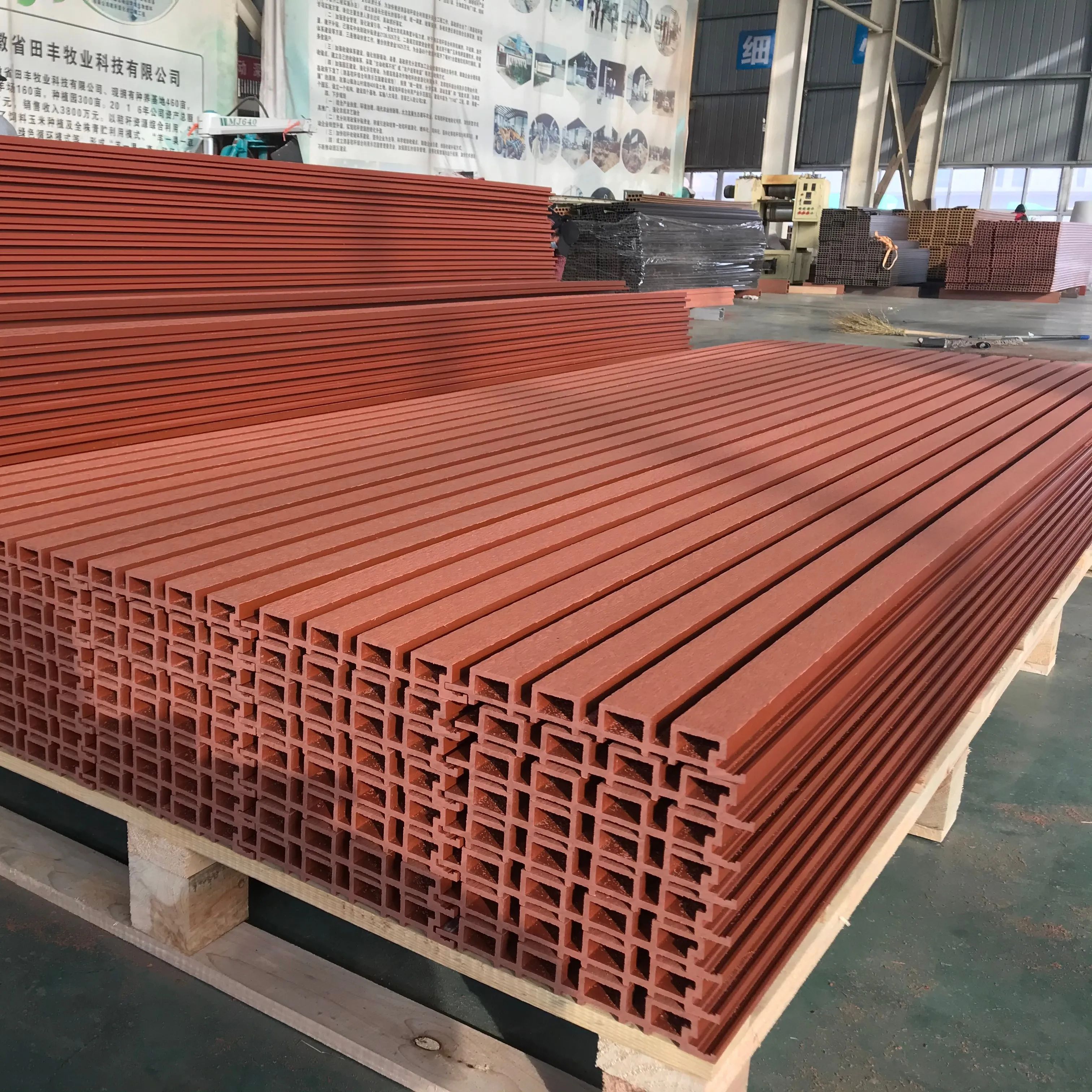 AL-K140-25A Easy Installation Solid Floor WPC Decking  Aluminum Joists Keel Outdoor Decking Flooring WPC Wood Decking