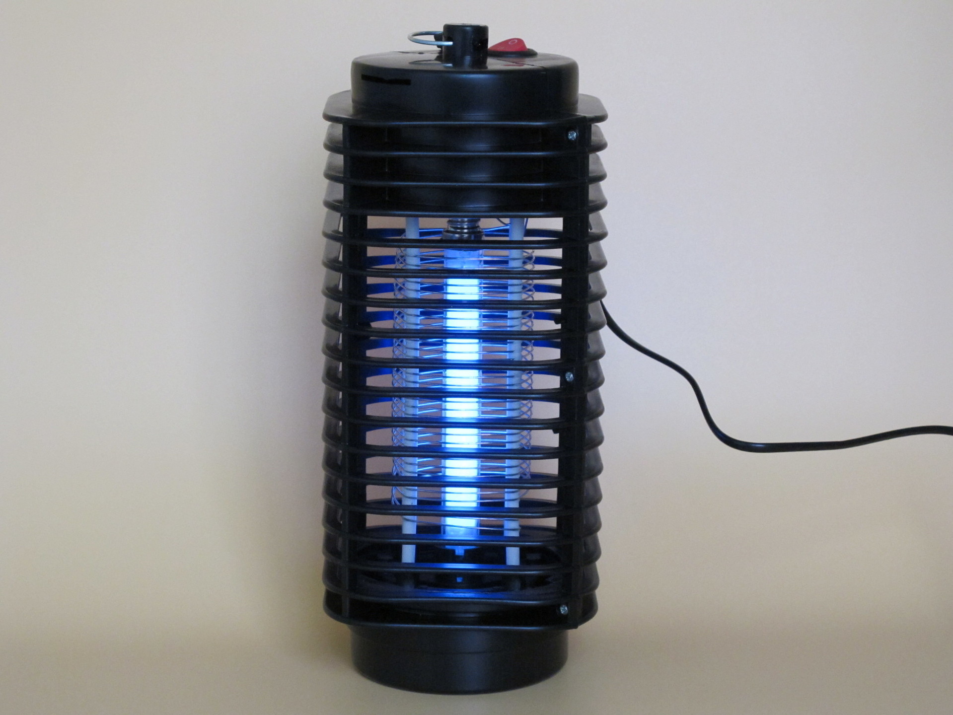 2023 New Trend Factory Wholesale Price UV Lamp Repel Insect Fly Mosquito Killer Rechargeable Bug Zapper Mosquito Killer Lamp