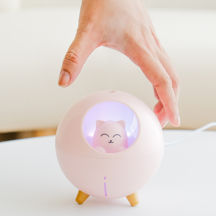 Lovely Pet Air Humidifier 220ml Planet Cat Ultrasonic Cool Mist Aroma Air Oil Diffuser Romantic Color LED Lamp USB Humidificador