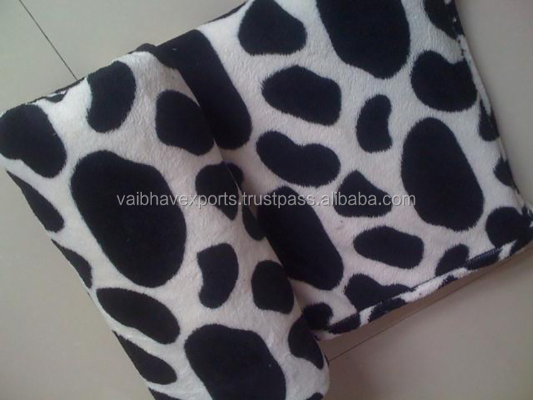 Printed Fleece Blanket Wholesaler Factory in India Custom Made Polar Printed Fleece Blankets with high Quality Material used