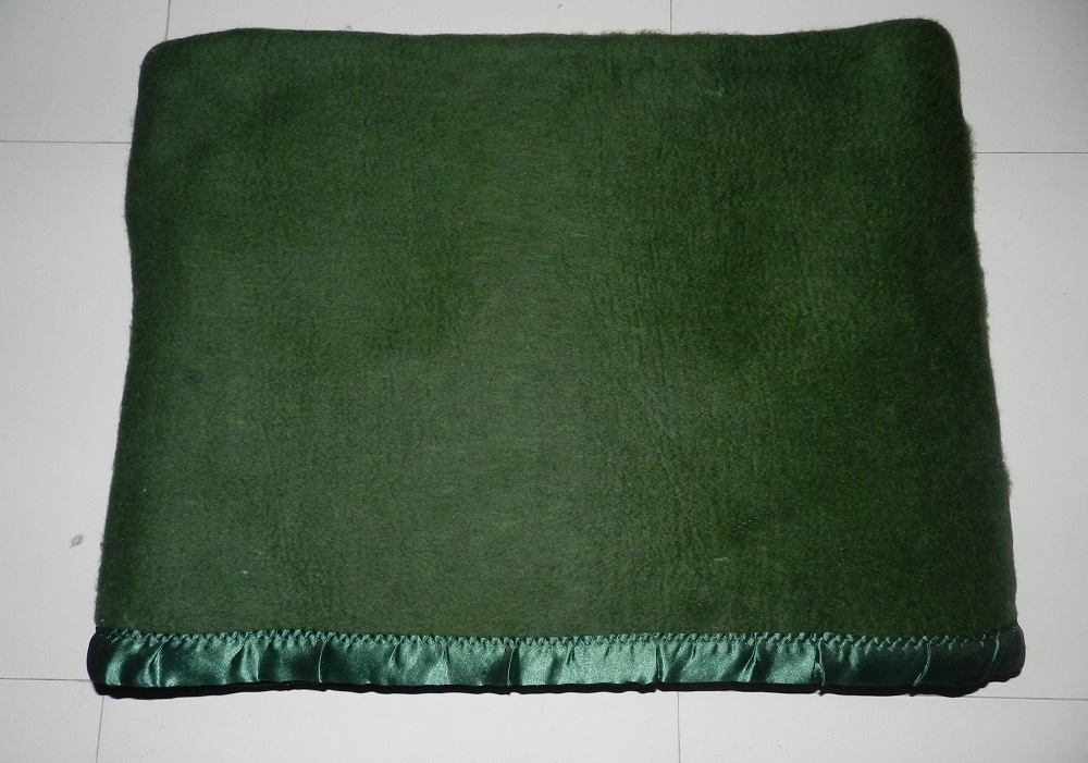 Refugee Wool Blankets , Emergency Relief Blankets, Cheap relief blankets made in india