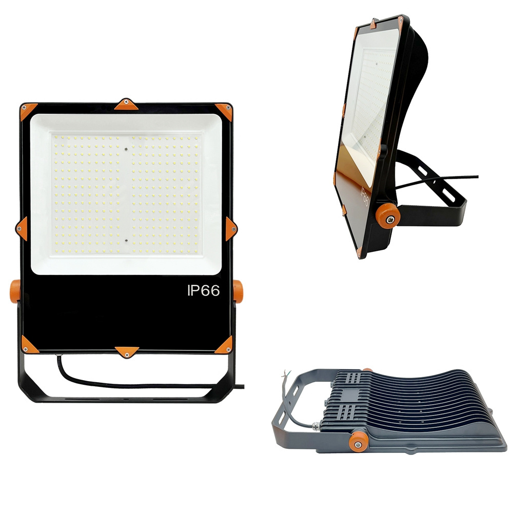 Toq Quality Slim LED Floodlight Projector 30W 50W 100W 150W 200W 250W 300W 400W for Industrial Project use FK Flood Light