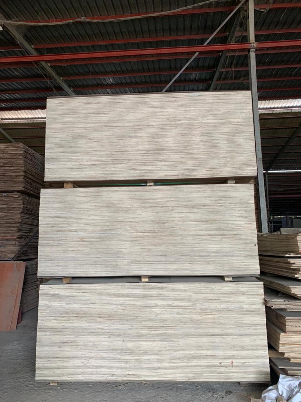 Competitive Price Packing Plywood Grade AB/BC, 2-38 mm Thick Made In Viet Nam