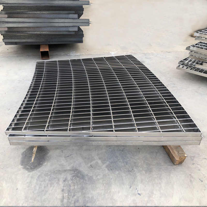 Customize steel driveway grating platform walkway deck driveway hot dip galvanized stainless steel grating