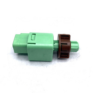 Auto Electrical Brake Stop Light Lamp Switch 84340-69075 8434069075 For Toyota RAV4 Camry Land Cruiser Lexus