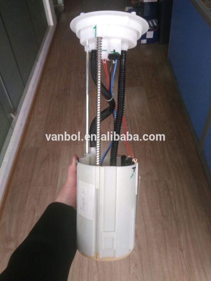 Fuel Pump Module Assembly for Fiat DUCATO Iveco DAILY 0580203100, 0580303106 1368152080 1348833080 7.02701.65.0 0580203295 77227