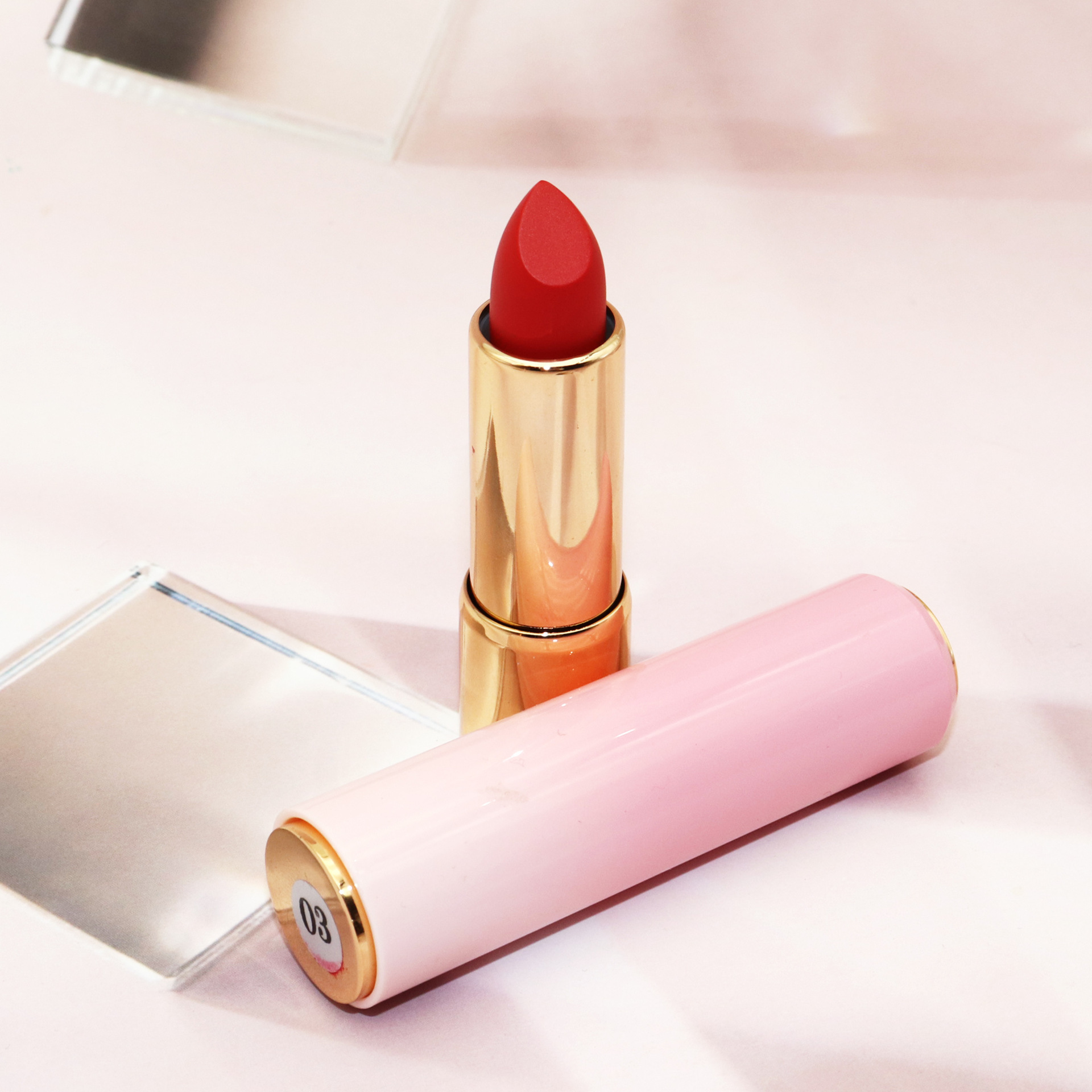 OEM Private Label Lipstick Vegan Cruelty Free High Quality Chinese Cream Lipstick Make Your Own Matte Makeup Lipstick