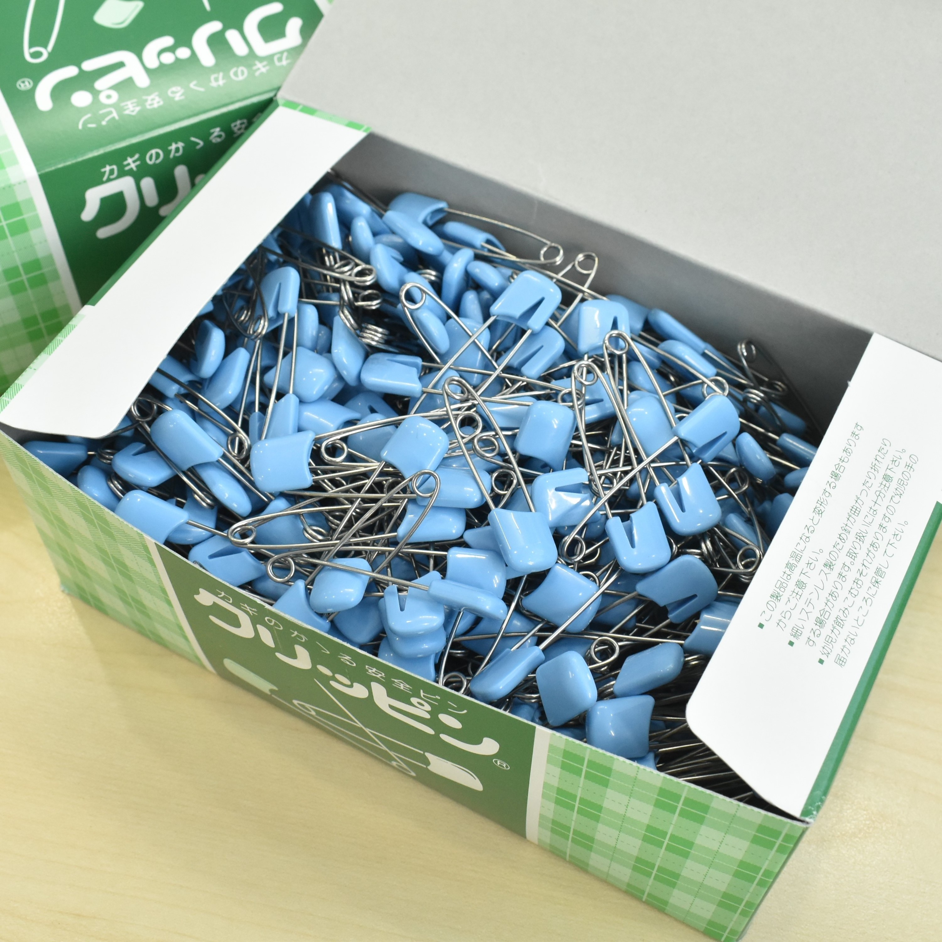 Safety Pin Clipins, Plastic Head 2.16