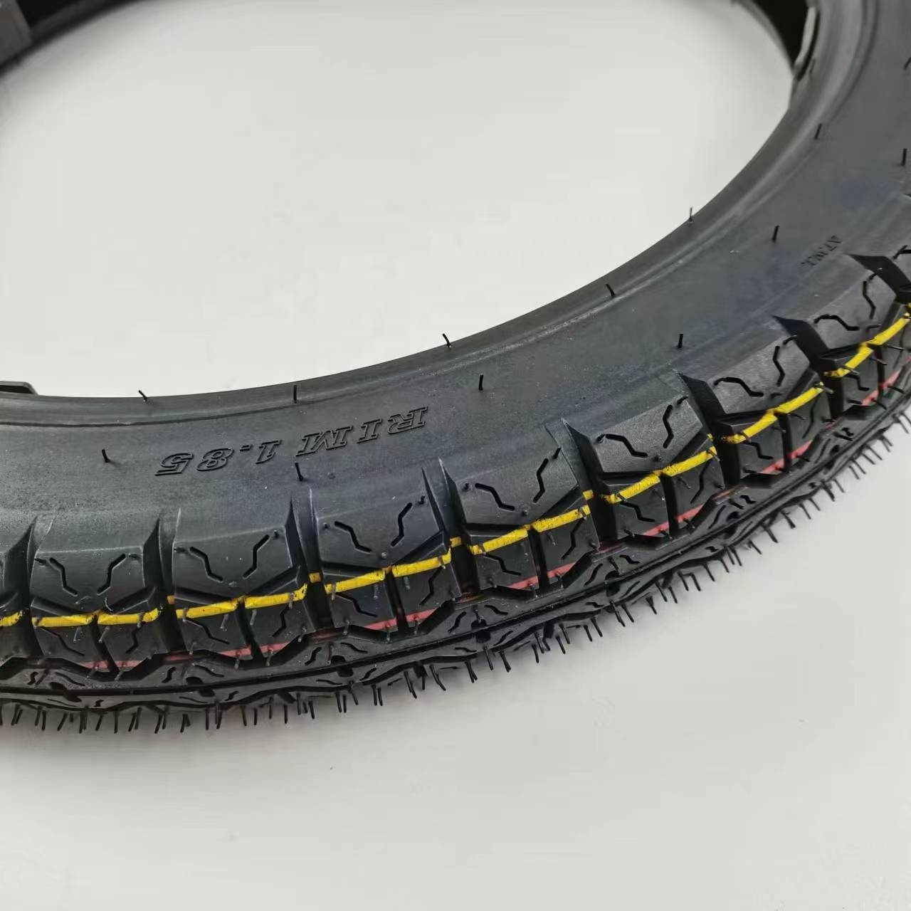 WANOU Motorbike 18inch Tires Tubeless 3.00-18 Motorcycle Tyre