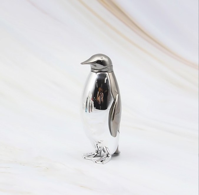 New Novelty Penguin Animal  Style Refillable Gas Lighter  With adjustable flame function